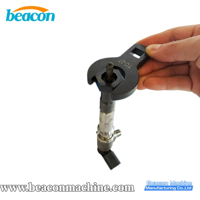 {G4-84 Multifunctional Diesel Common Rail Injector Nozzle Cap Removal Tool Kit}