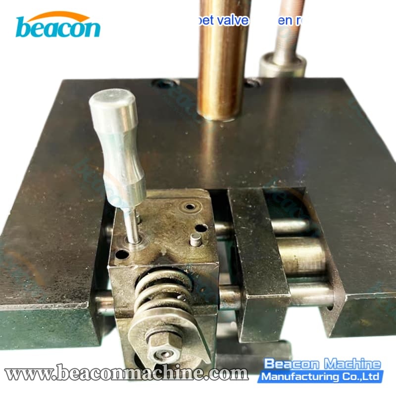 {Poppet Valve Filter Removal Tool for CAT C7 C9 Actuation Pumps}